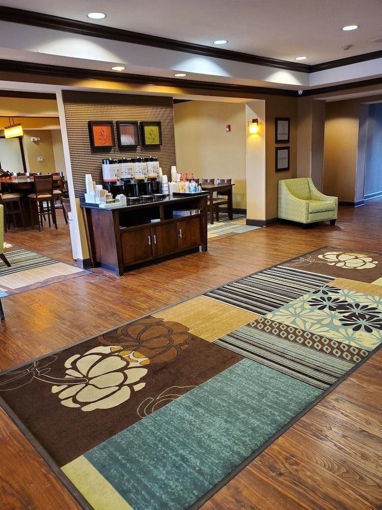 Hampton Inn Stow Kültér fotó