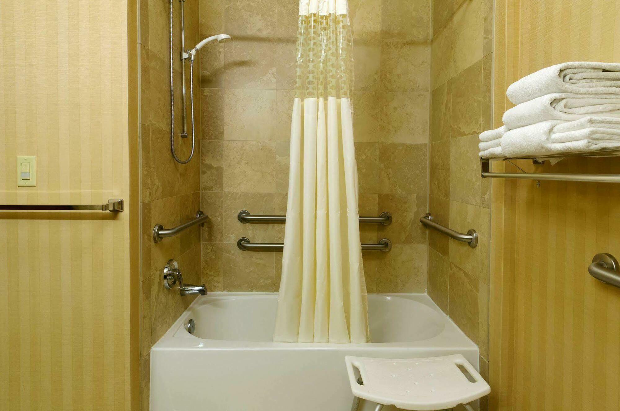 Hampton Inn Stow Kültér fotó