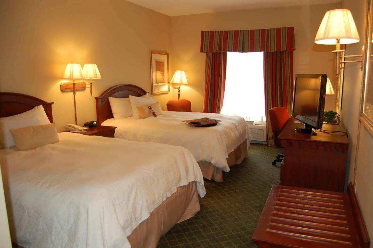 Hampton Inn Stow Kültér fotó